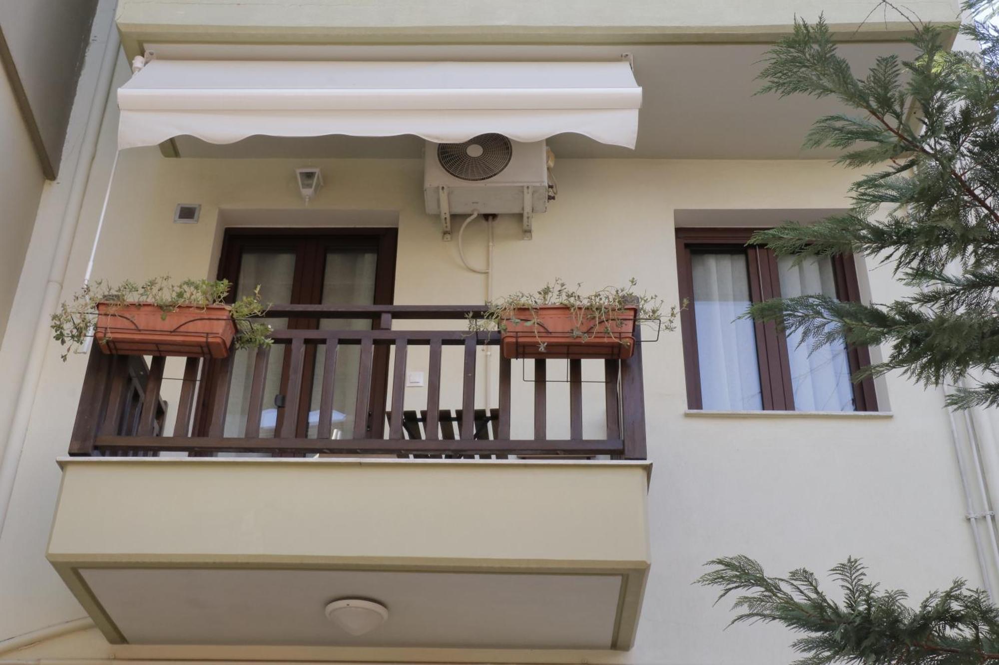 Helen'S Little Castle Free Private Parking Apartment Thessaloniki Exterior photo
